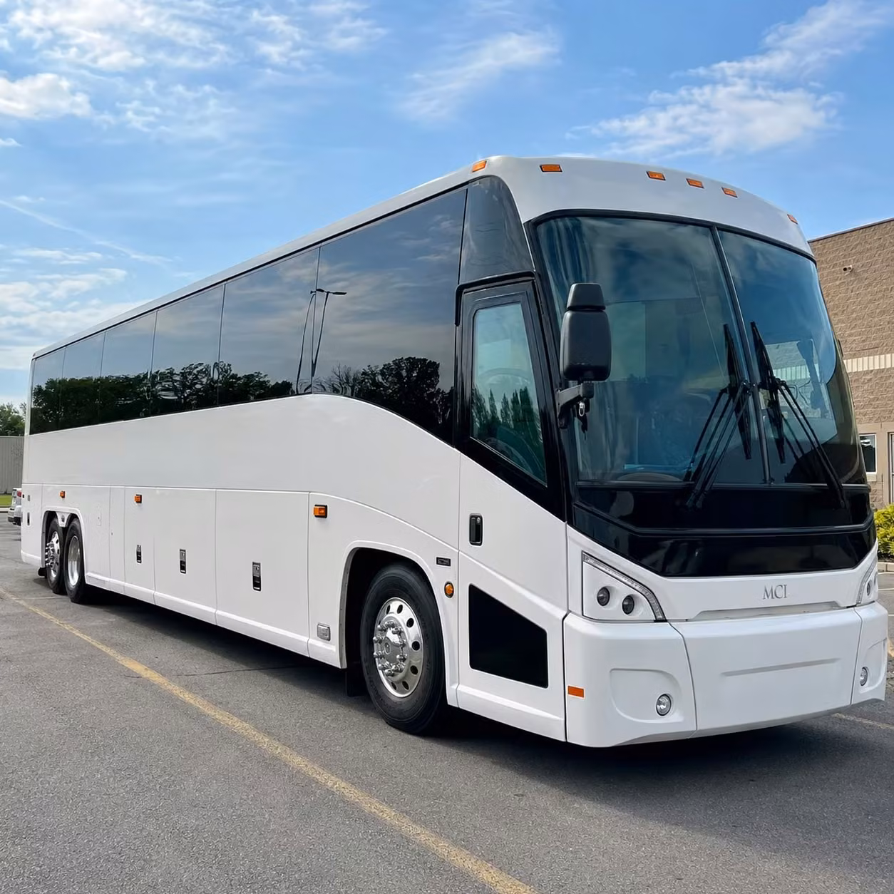 charter buses for large concert groups departing from clarksville