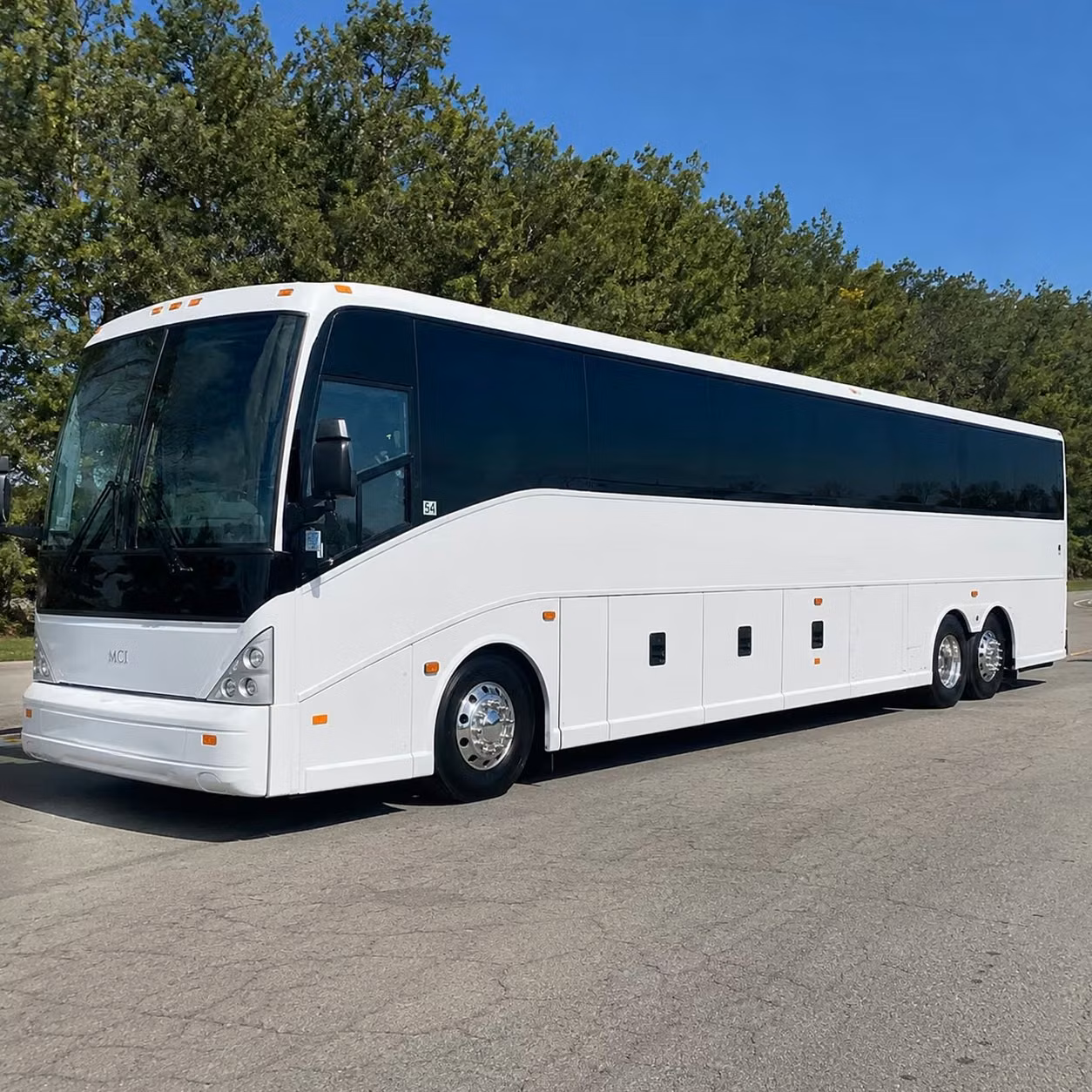 clarksville groups fly smarter with private airport shuttle service