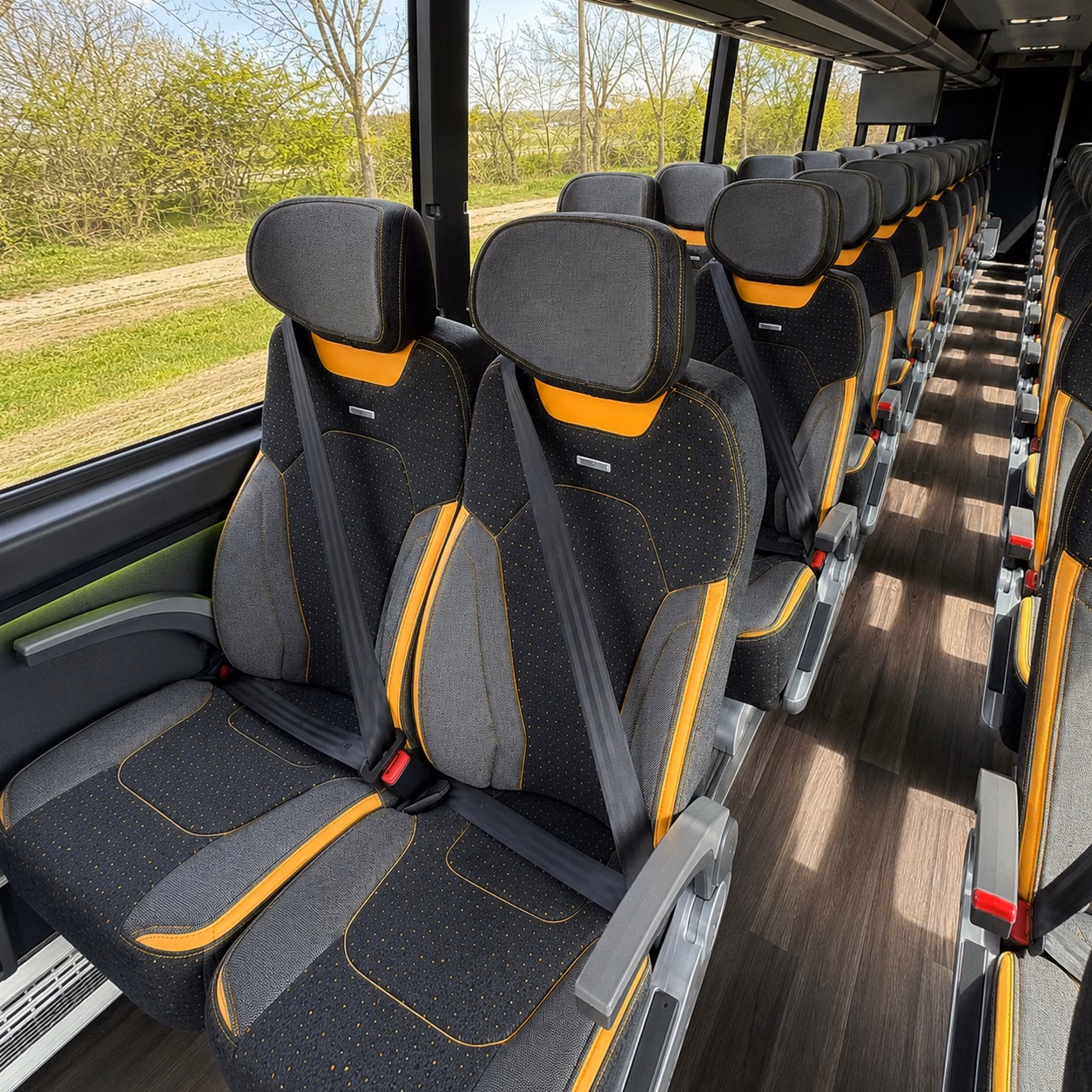 clarksvillecharter bus rental