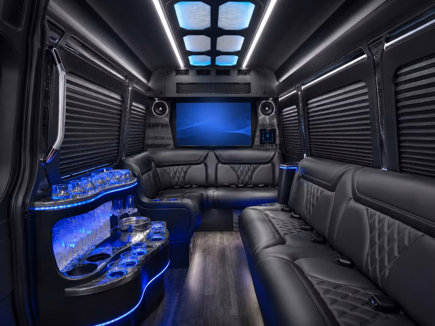 corporate event and employee shuttle bus services in clarksville tennessee